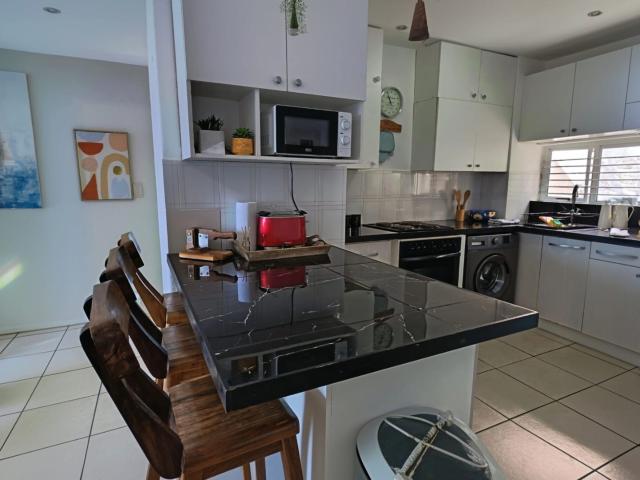 Apartment for sale in Umdloti, Kwazulu-natal
