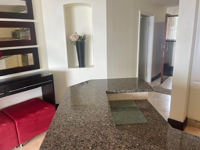 Apartment for sale in Umhlanga, Kwazulu-natal