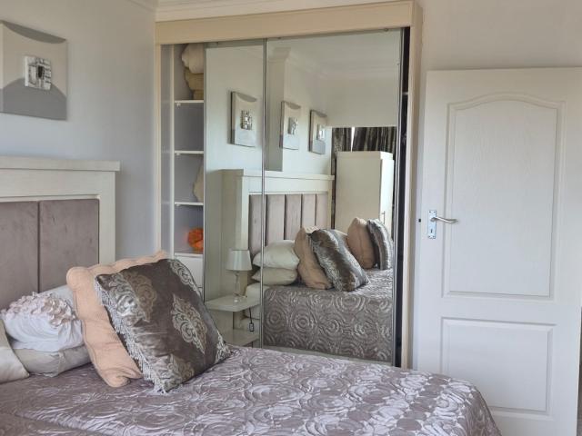 Apartment for sale in Umhlanga, Kwazulu-natal