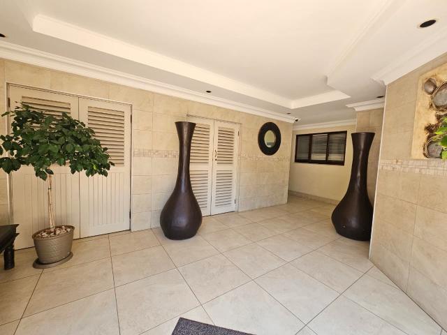 Apartment for sale in Umhlanga, Kwazulu-natal