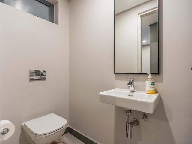 Apartment for sale in Umhlanga, Kwazulu-natal