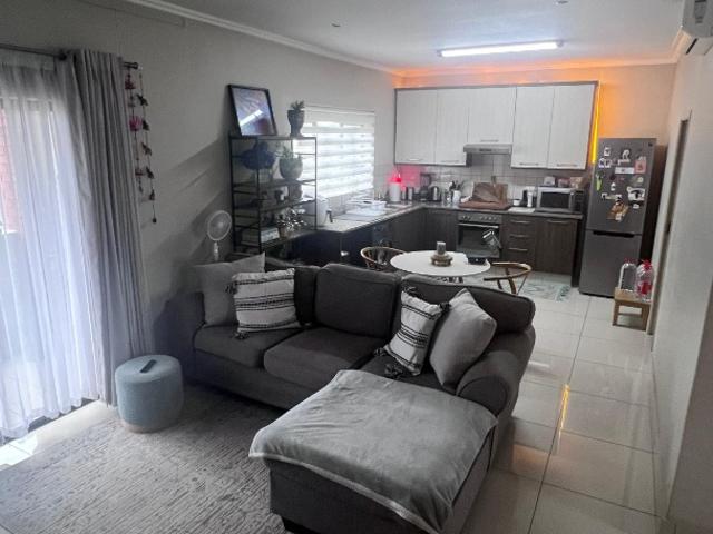 Apartment for sale in Umhlanga, Kwazulu-natal