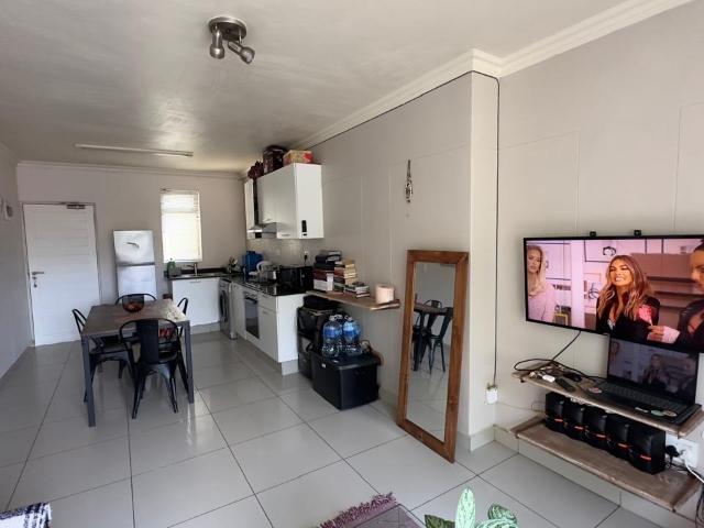 Apartment for sale in Umhlanga, Kwazulu-natal