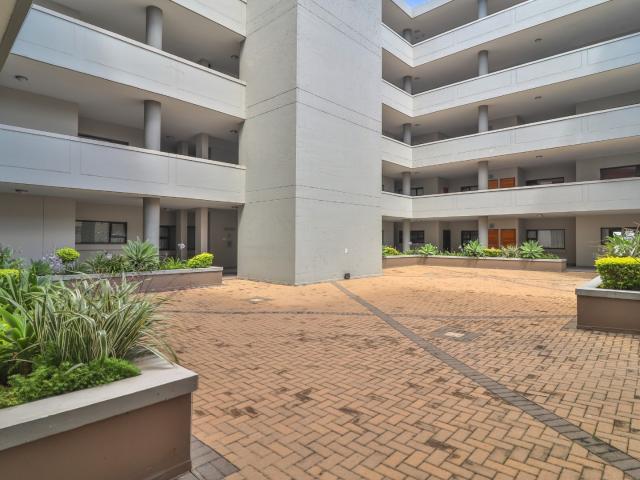 Apartment for sale in Umhlanga, Kwazulu-natal