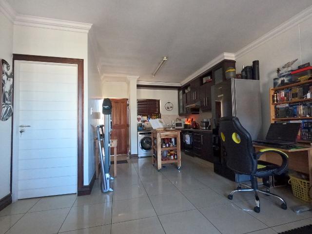 Apartment for sale in Umhlanga, Kwazulu-natal