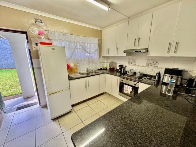 Apartment for sale in Ugu District Municipality, Kwazulu-natal