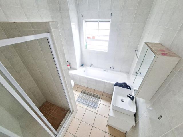 Apartment for sale in Ugu District Municipality, Kwazulu-natal