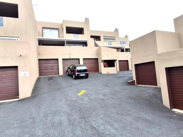 Apartment for sale in Ugu District Municipality, Kwazulu-natal