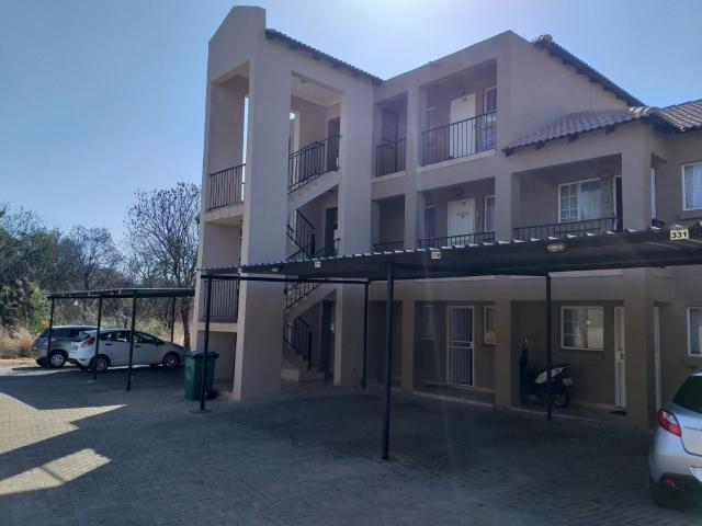 Apartment for sale in Dr Kenneth Kaunda, North West