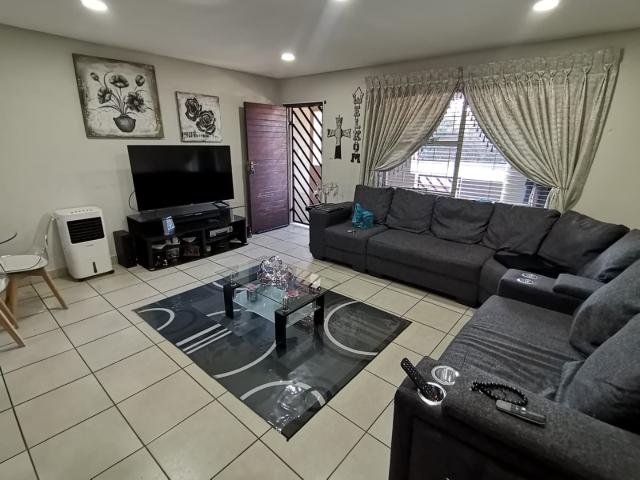 Apartment for sale in Sedibeng, Gauteng
