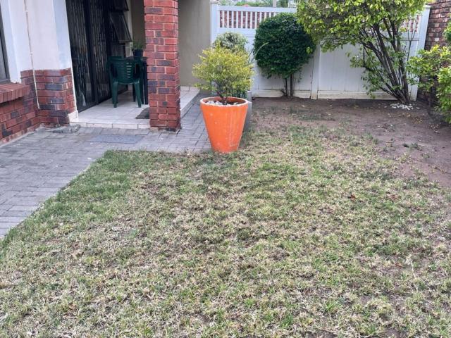 Apartment for sale in Tlhabane, North West