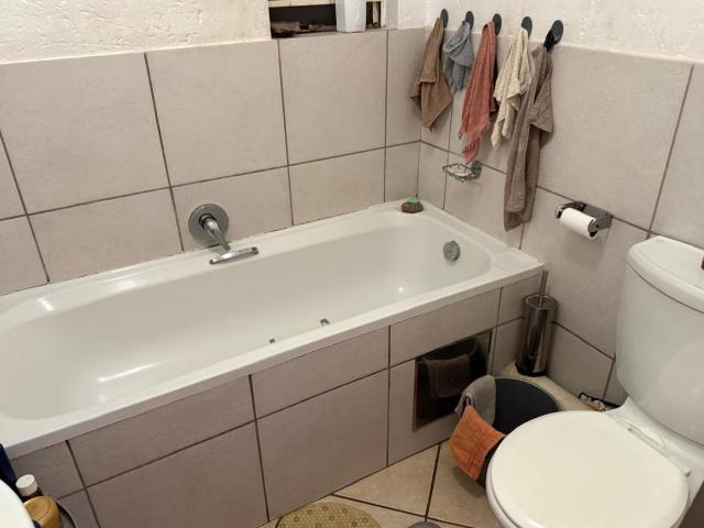 Apartment for sale in Tlhabane, North West