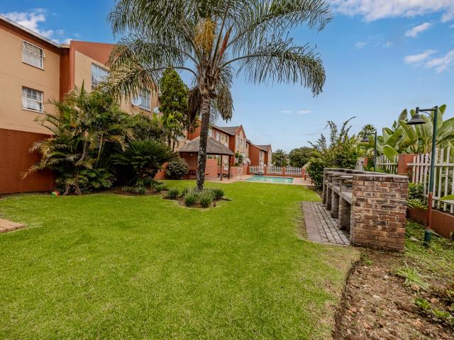 Apartment for sale in Nooitgedacht, Gauteng