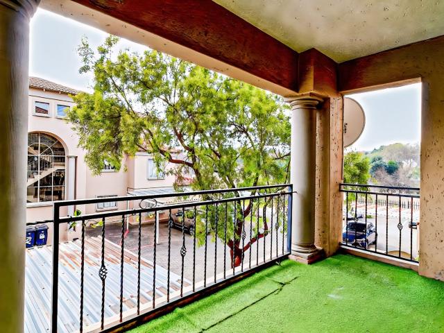 Apartment for sale in Nooitgedacht, Gauteng