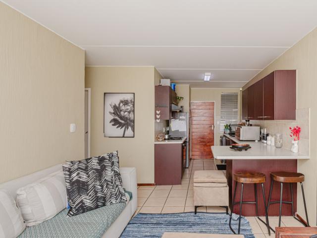 Apartment for sale in Nooitgedacht, Gauteng