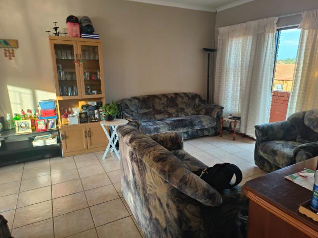 Apartment for sale in Nooitgedacht, Gauteng