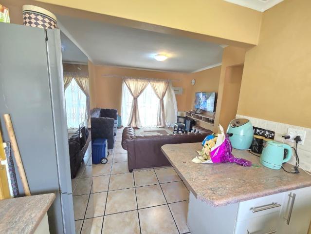 Apartment for sale in Nooitgedacht, Gauteng