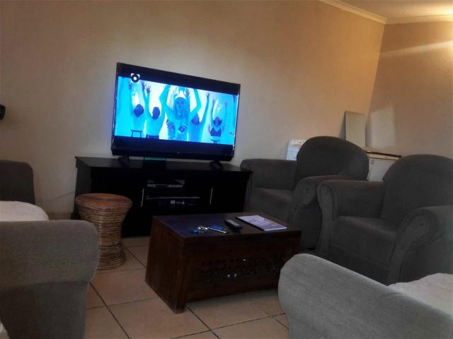 Apartment for sale in Vosloorus, Gauteng