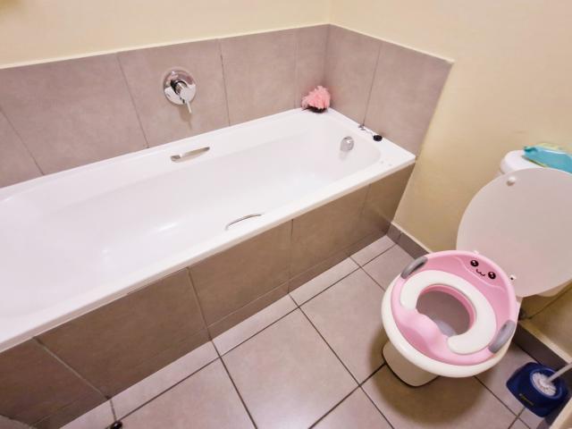 Apartment for sale in Seaview, Kwazulu-natal