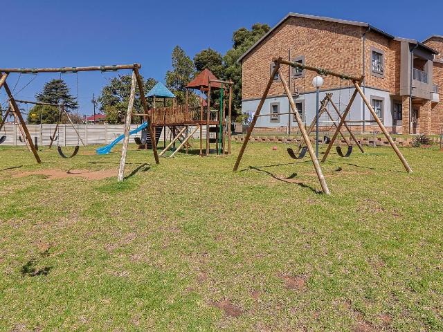 Apartment for sale in Vosloorus, Gauteng