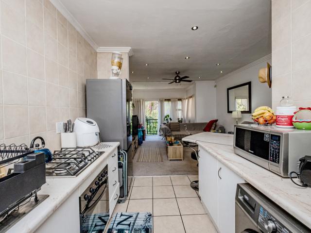 Apartment for sale in Nooitgedacht, Gauteng