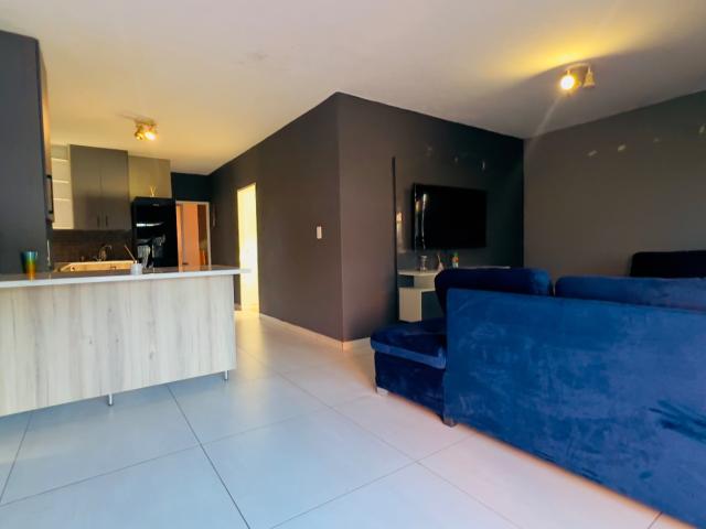Apartment for sale in Nooitgedacht, Gauteng