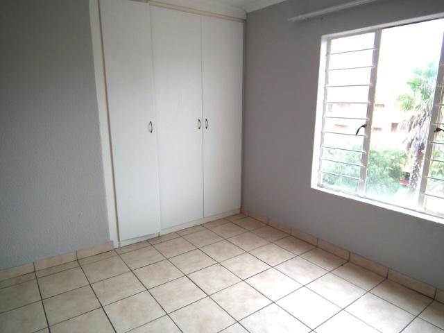 Apartment for sale in Nooitgedacht, Gauteng