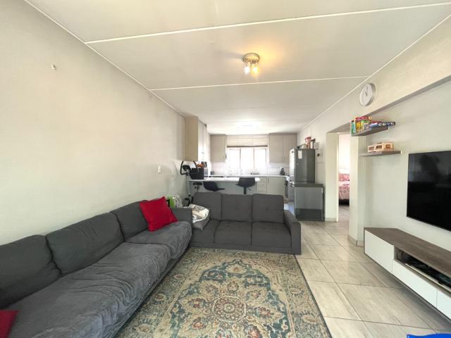 Apartment for sale in Vosloorus, Gauteng