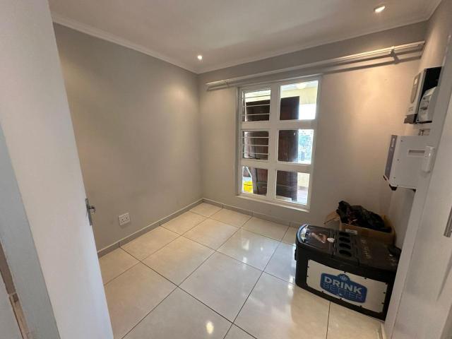 Apartment for sale in Vosloorus, Gauteng
