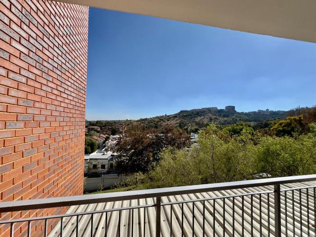 Apartment for sale in Vosloorus, Gauteng
