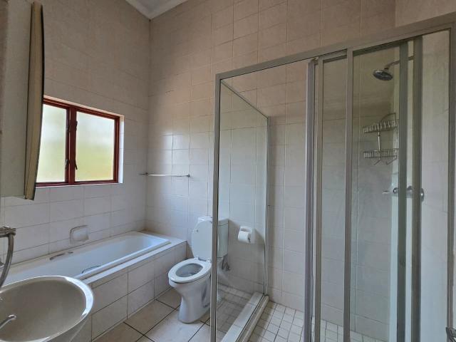 Apartment for sale in Vosloorus, Gauteng