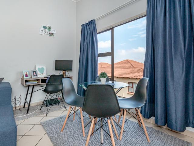 Apartment for sale in Vosloorus, Gauteng