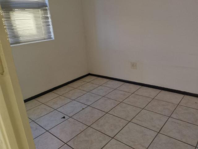 Apartment for sale in Vosloorus, Gauteng