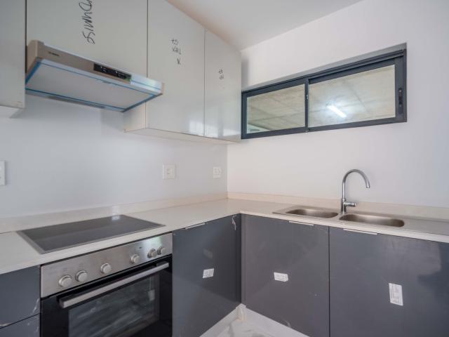 Apartment for sale in Seaview, Kwazulu-natal