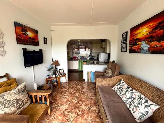 Apartment for sale in Kingsburgh, Kwazulu-natal