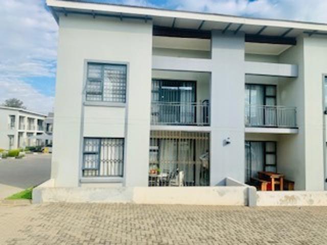 Apartment for sale in Nooitgedacht, Gauteng
