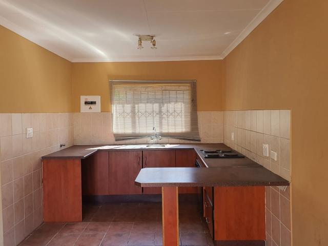 Apartment for sale in Nooitgedacht, Gauteng