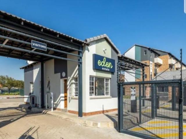 Apartment for sale in Waterkloof, Gauteng