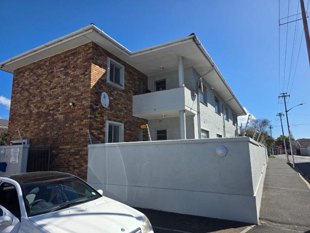 Apartment for sale in Cape Town, Western Cape