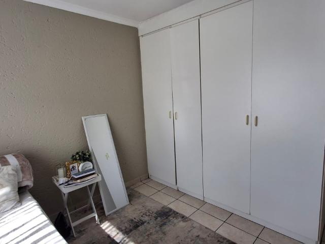 Apartment for rent in Nooitgedacht, Gauteng