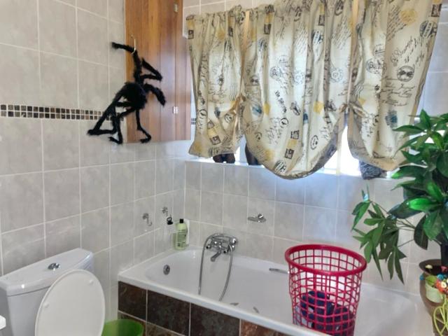 Apartment for rent in Kingsburgh, Kwazulu-natal