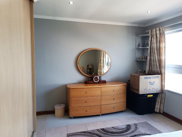 Apartment for rent in Kingsburgh, Kwazulu-natal