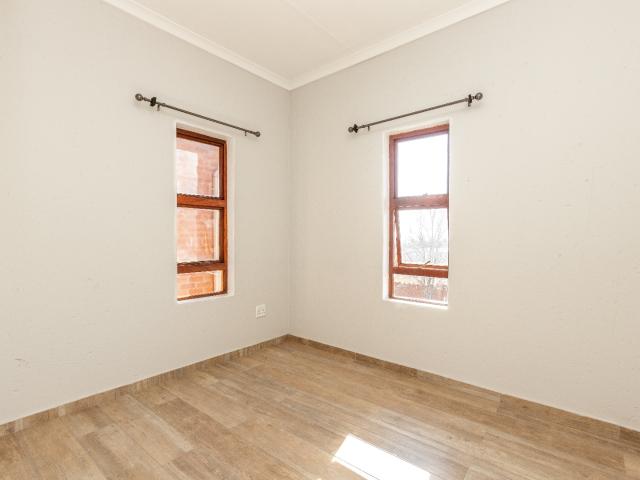 Apartment for rent in Nooitgedacht, Gauteng