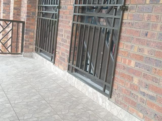 Apartment for rent in Aviary Hill, Newcastle Local Municipality