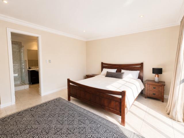 Apartment for rent in Bedfordview, City of Ekurhuleni Metropolitan Municipality