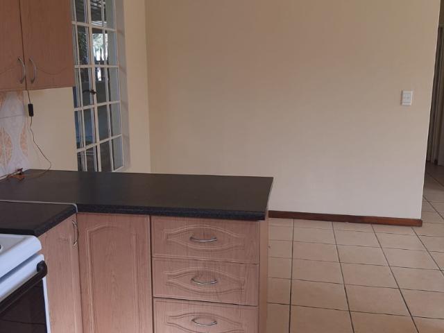 Apartment for rent in Brackenhurst, Ekurhuleni