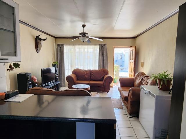 Apartment for rent in Brackenhurst, Ekurhuleni