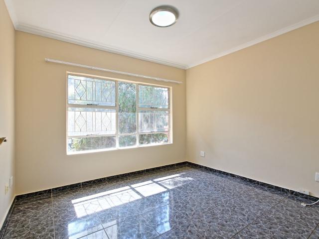 Apartment for rent in Alexandra, Gauteng