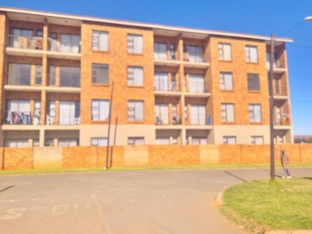 Apartment for rent in Senaoane, Soweto