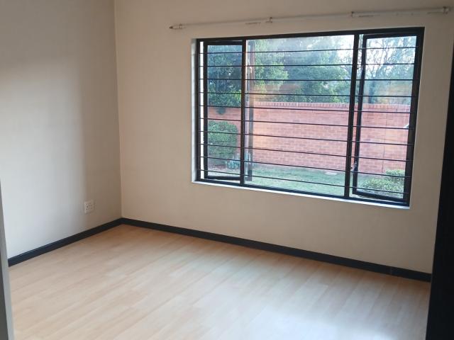 Apartment for rent in Douglasdale Ext 99, Randburg